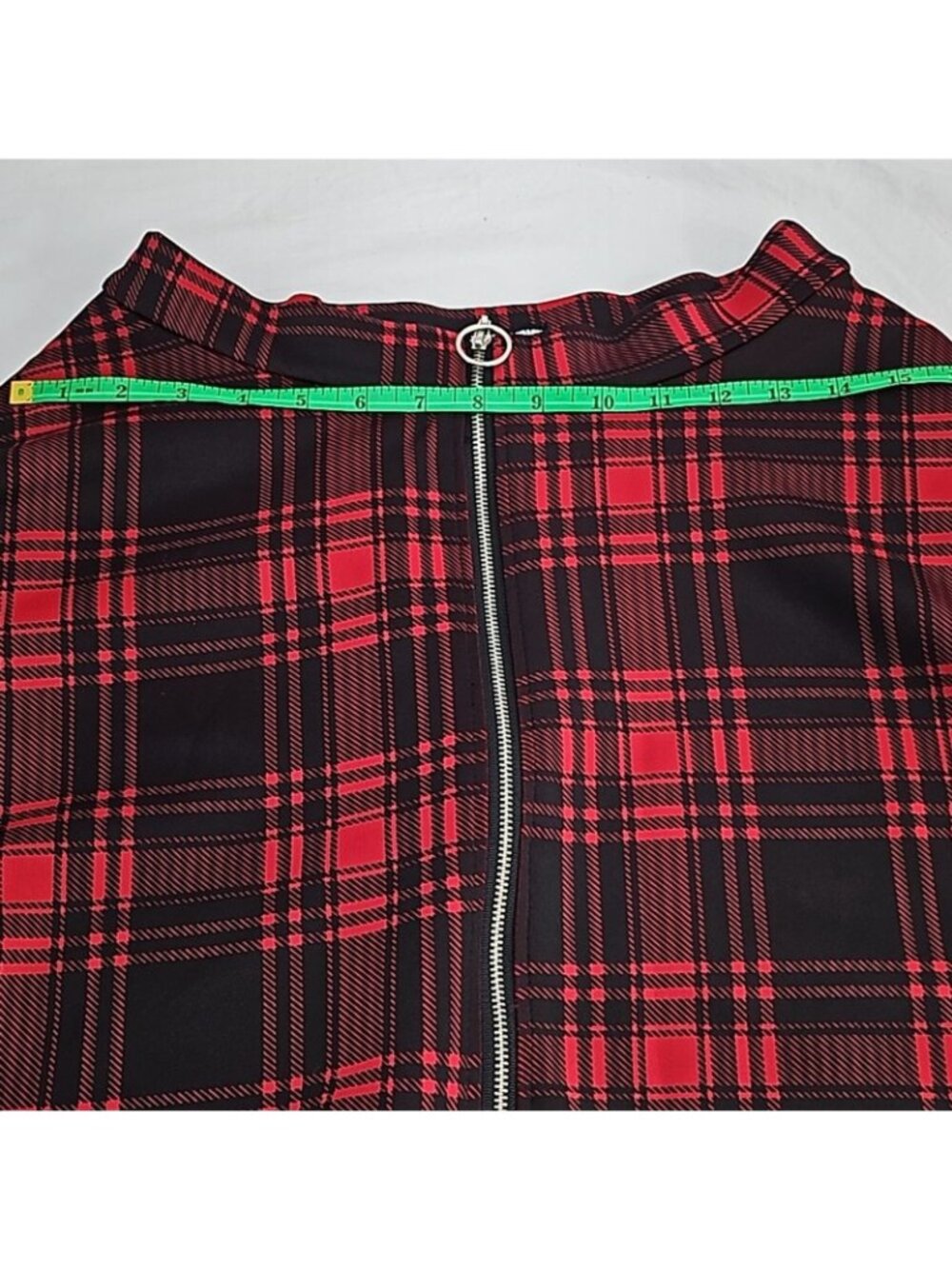 Hot Topic Red Black Plaid Skater Skirt NWT Small Grunge Punk Emo Mall Goth Y2K - Picture 2 of 4